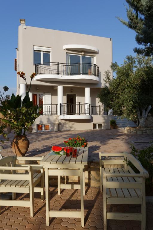 Marakis Villas Kavrokhorion Exterior photo